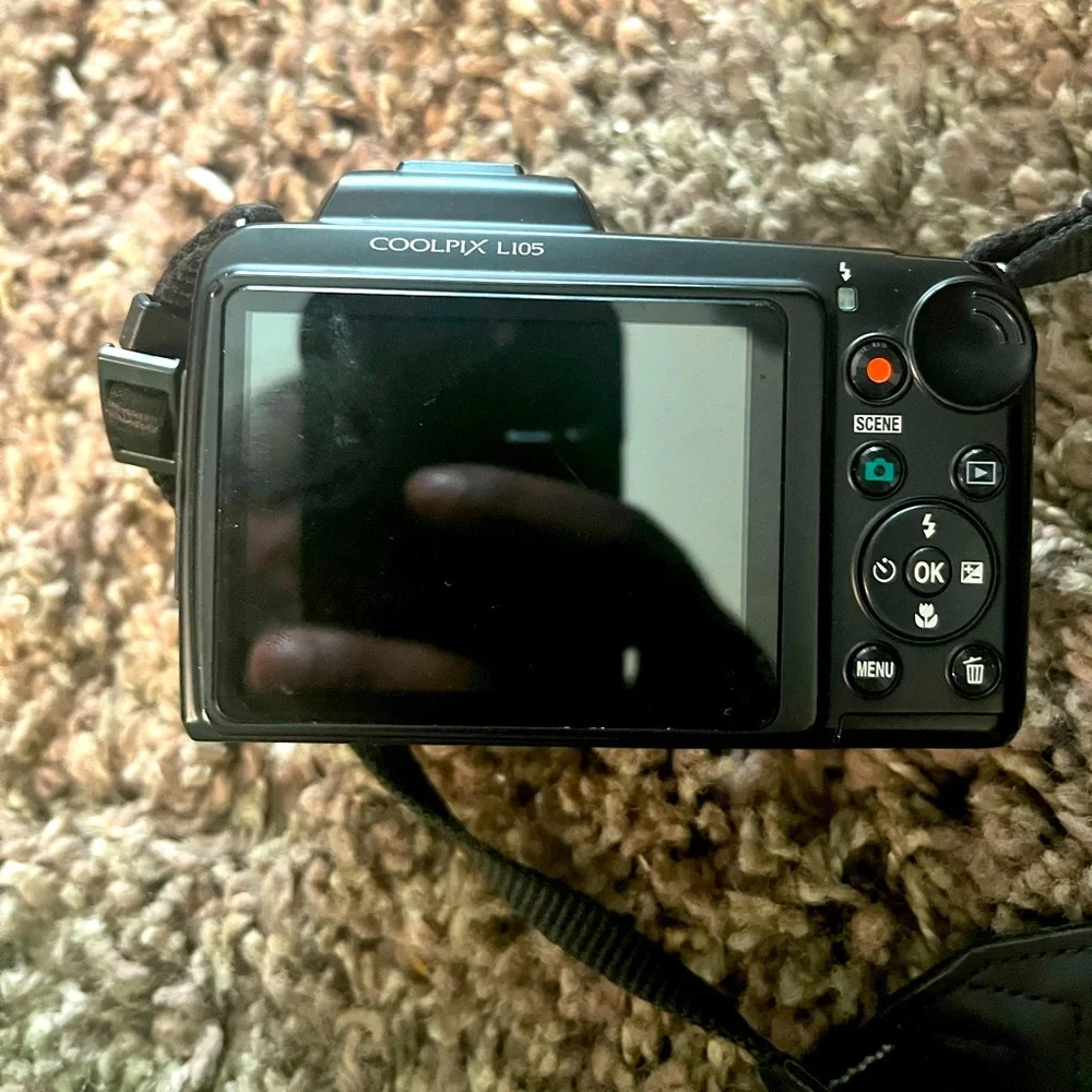 Nikon cool pix l105